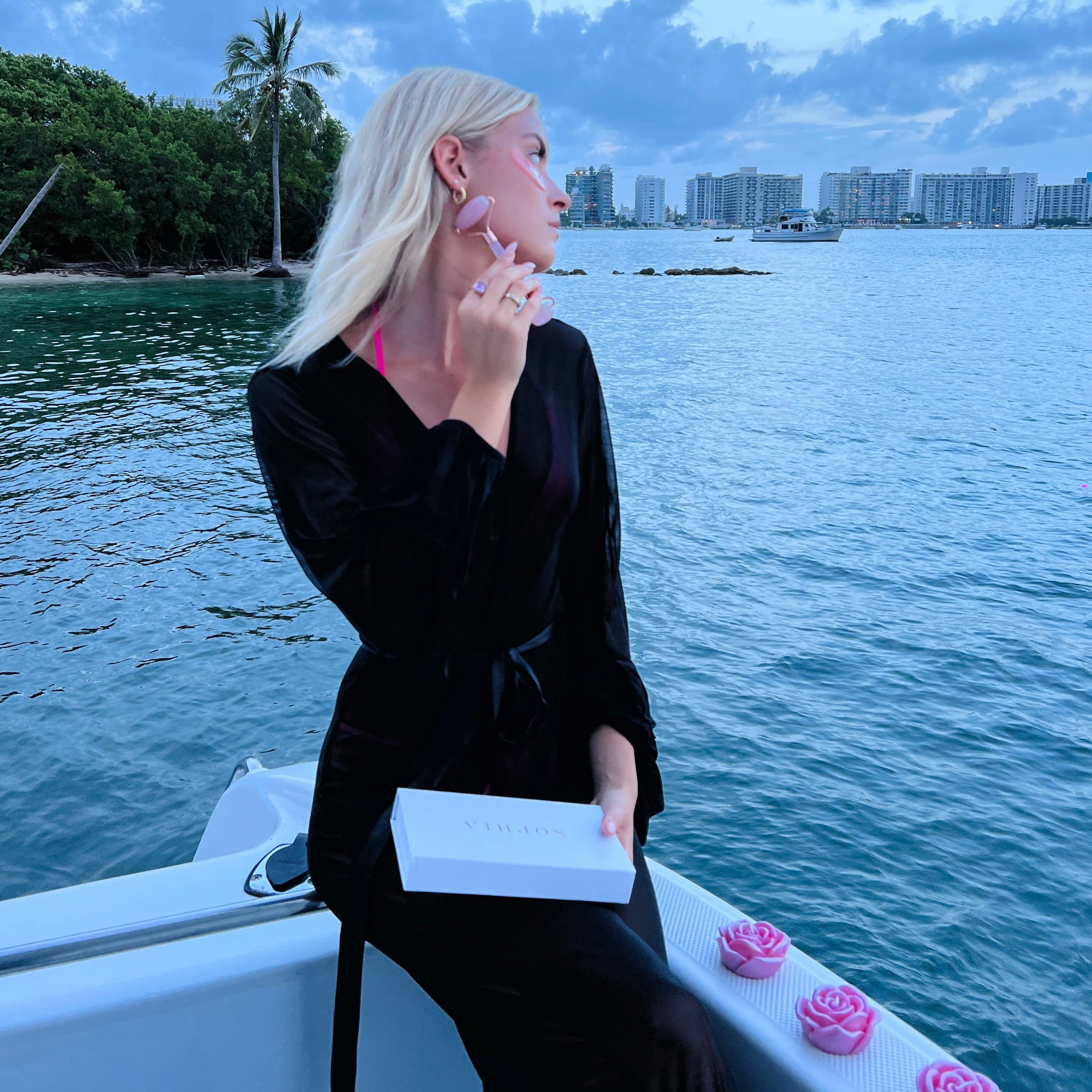 Rose Quartz Guasha & Roller